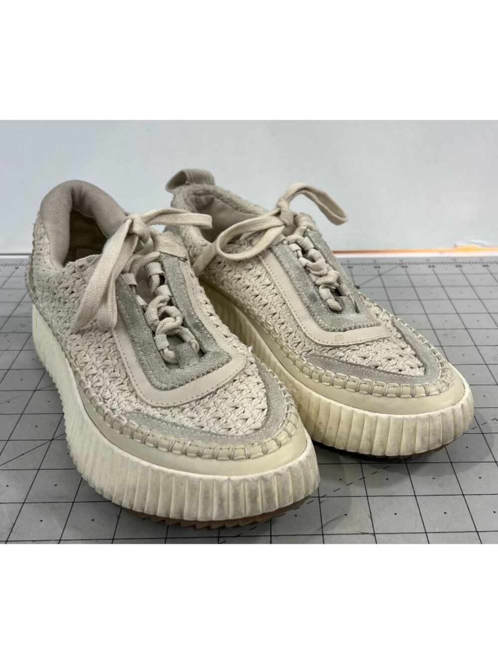 Woven Platform Sneakers Dolce Vida Beige Lace-Up Casual Shoes Women's Size 9